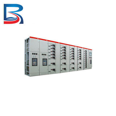 A almofada montou o painel de distribuição elétrico da baixa tensão do LV para a doca e o cais